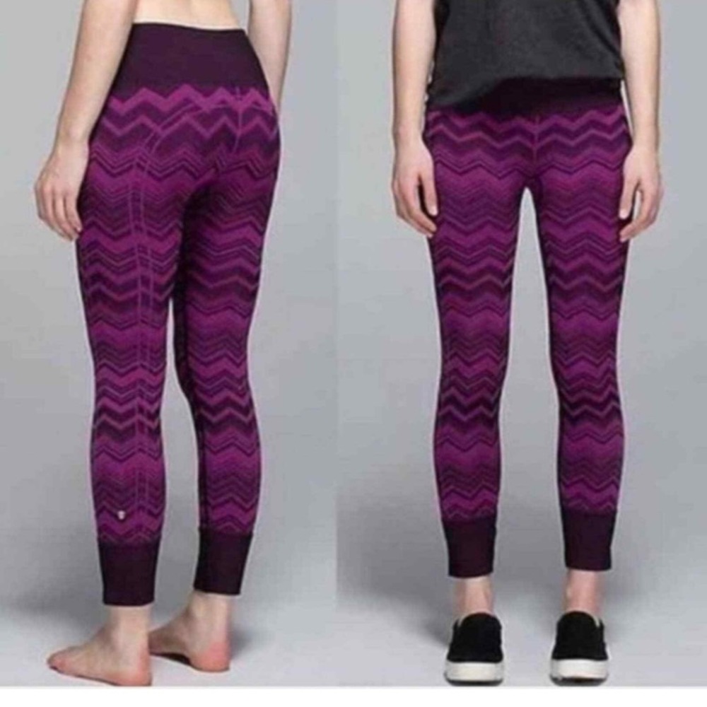 lululemon athletica Purple Chevron Print Leggings